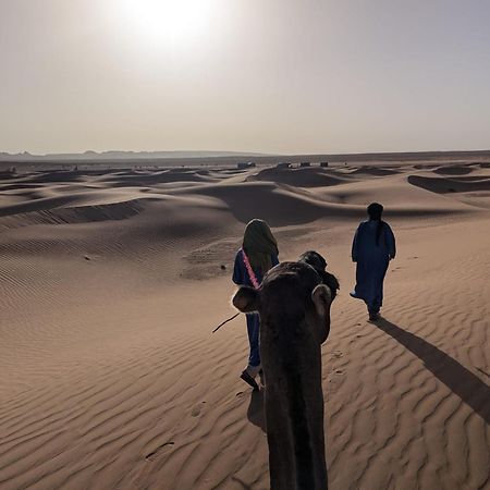 Отель Mhamid Sahara Camp - Mhamid El Ghizlane Мхамид Экстерьер фото