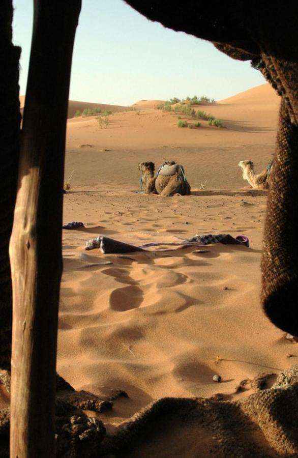 Отель Mhamid Sahara Camp - Mhamid El Ghizlane Мхамид Экстерьер фото