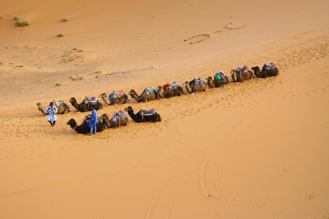 Отель Mhamid Sahara Camp - Mhamid El Ghizlane Мхамид Экстерьер фото