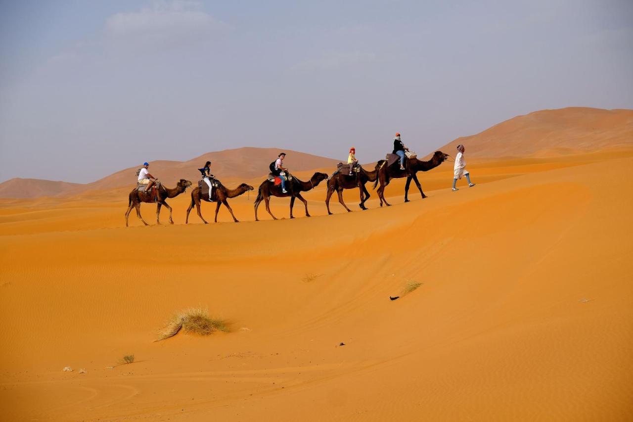 Отель Mhamid Sahara Camp - Mhamid El Ghizlane Мхамид Экстерьер фото