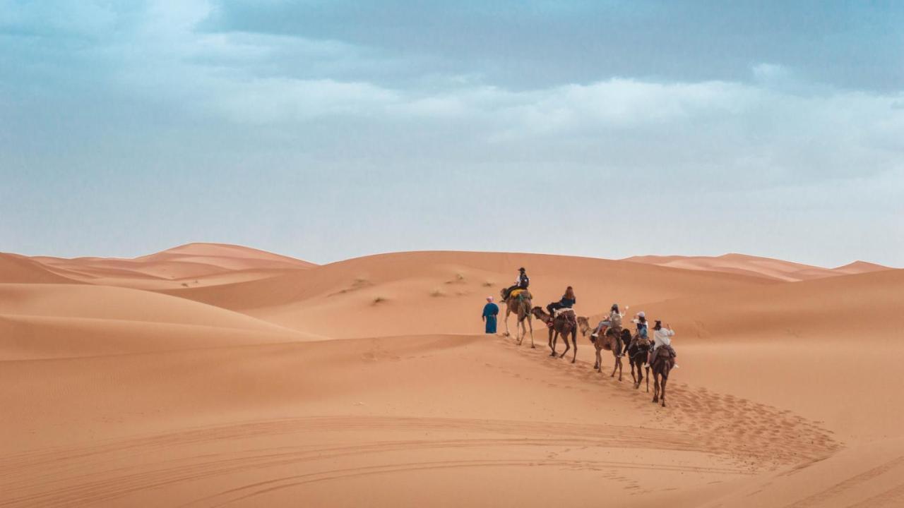Отель Mhamid Sahara Camp - Mhamid El Ghizlane Мхамид Экстерьер фото
