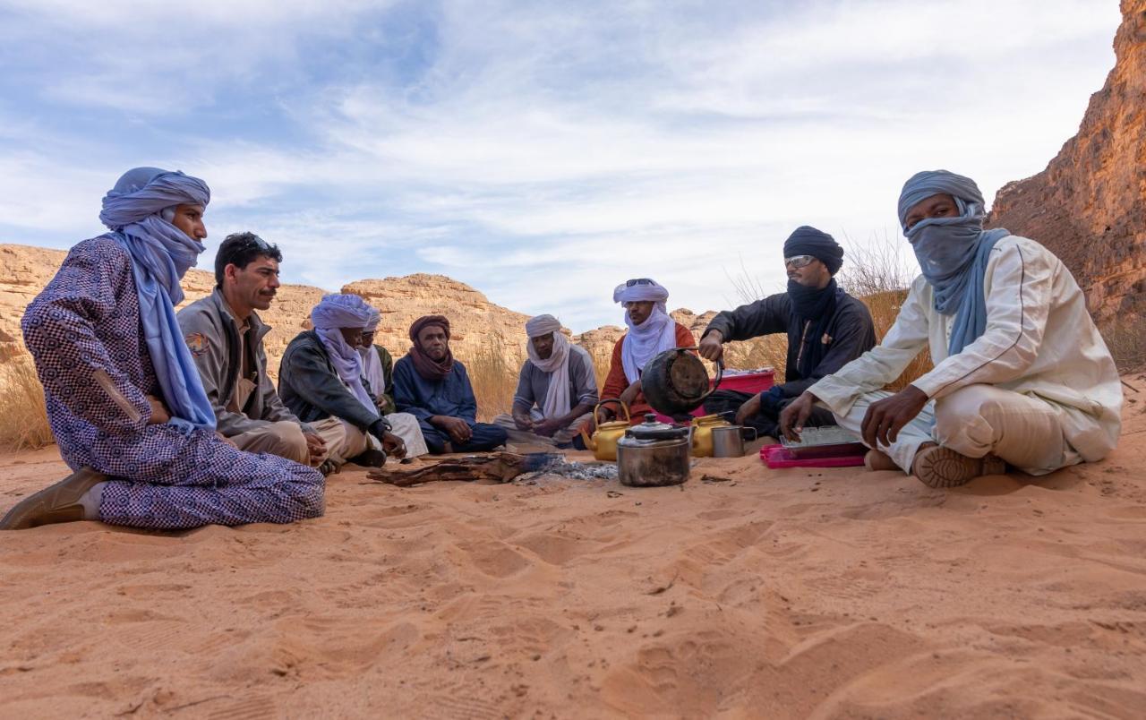 Отель Mhamid Sahara Camp - Mhamid El Ghizlane Мхамид Экстерьер фото