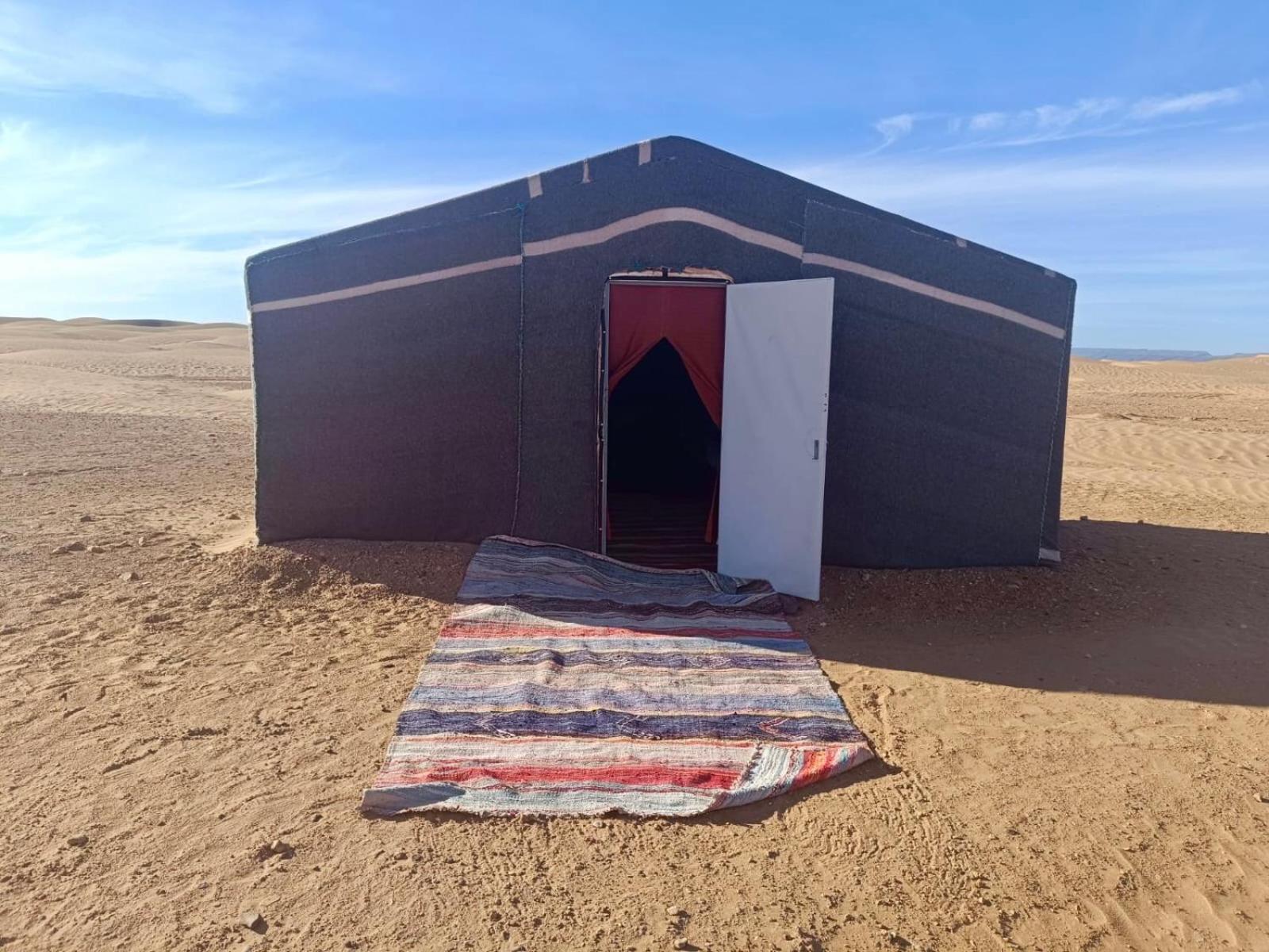Отель Mhamid Sahara Camp - Mhamid El Ghizlane Мхамид Экстерьер фото