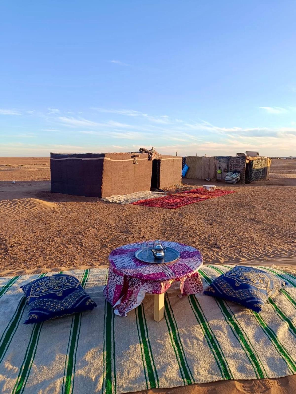 Отель Mhamid Sahara Camp - Mhamid El Ghizlane Мхамид Экстерьер фото